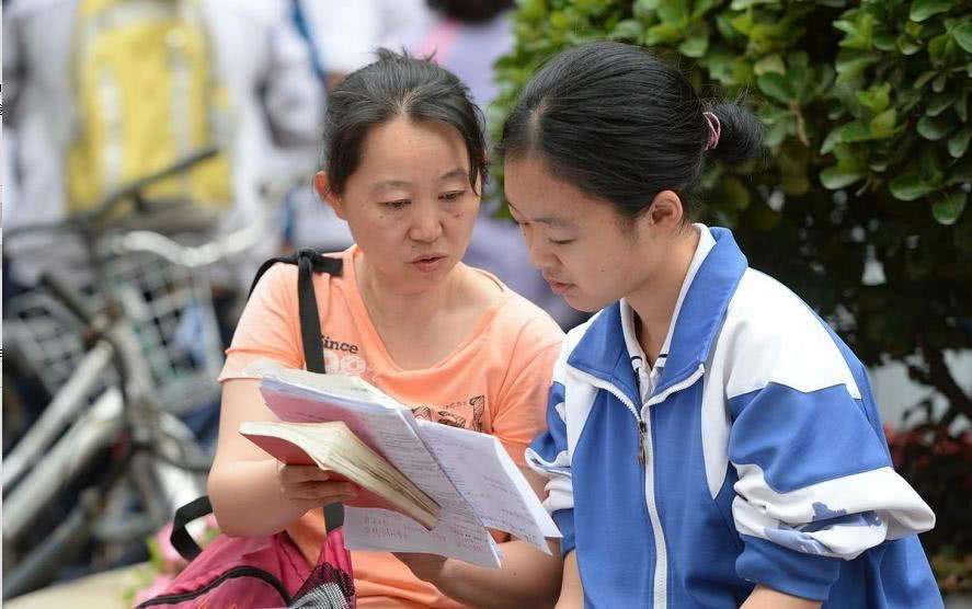 到了高中，父母帮不上孩子？聪明的父母，这么做才算真正帮助孩子