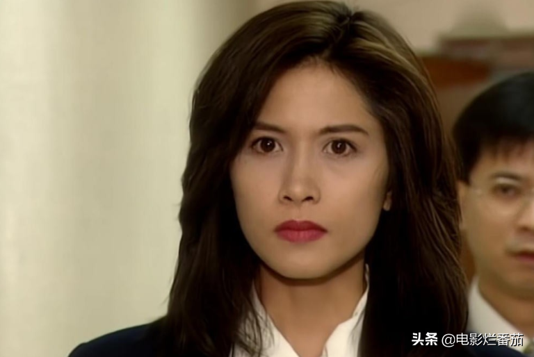 这6位不耐老女星，年轻时是颜值天花板，如今颜值大跌、老态频现