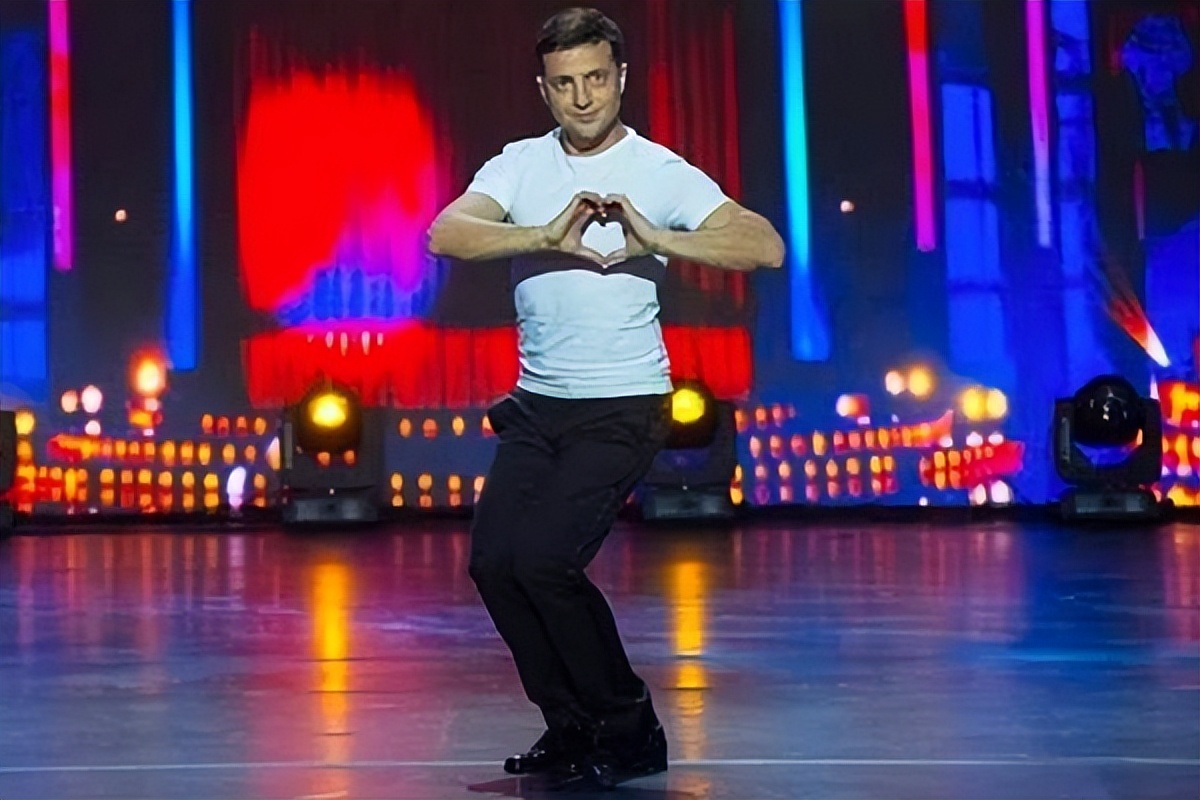 ���ھ��ƾ�䣬���ӽ����Ƹ����������һ�ڷ�Ͷ���Ͳ���������