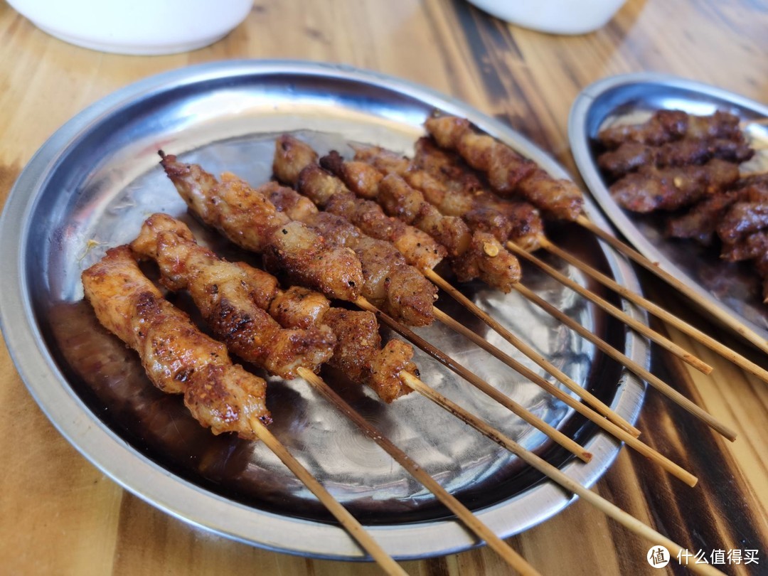 旅行就要边走边吃：舌尖上的昆明，盘点我在昆明吃到的各种美食