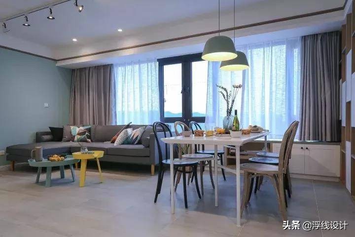 传统客厅「沙发+茶几+电视墙」的搭配模式可以怎样改造？