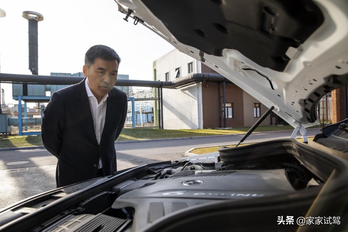 不止于豪华 汽车行业资深专家品鉴梅赛德斯-奔驰GLE SUV