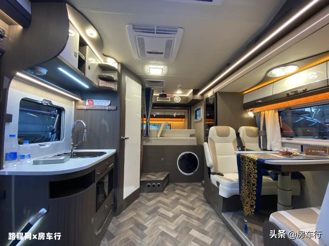 高端代名詞?這十三款進口依維柯房車各有千秋,你更喜歡哪一款呢