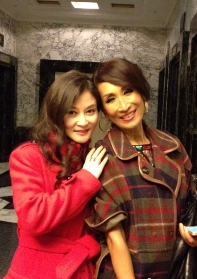 《妈妈的吻》朱晓琳：走红背后有艰辛，53岁为何仍未婚？