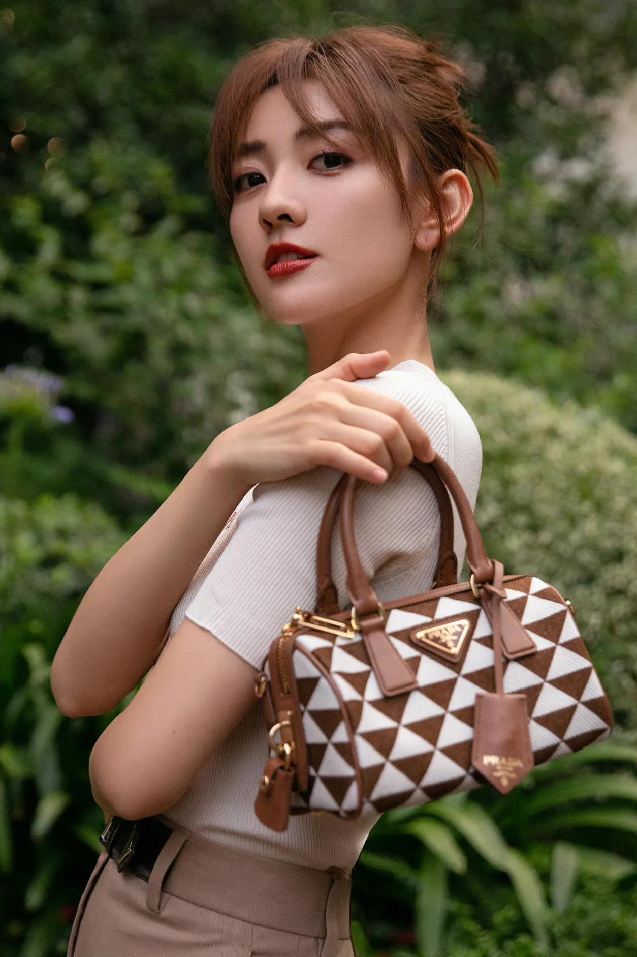 梁洁蜜茶棕发色