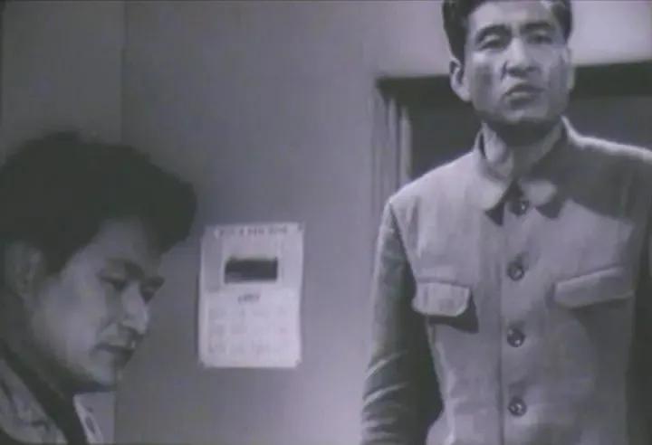 世界电影（0105）朝鲜电影《轧钢工人》（1972）剧照欣赏