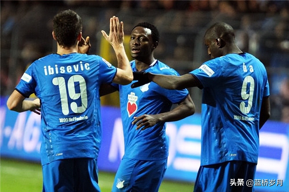 法甲指的是什么（足球岂止大都会！全城不足十万人，这些球队却站在了五大联赛）