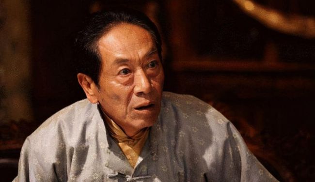 与王奎荣相差37岁的爱情，婚后生一对儿女，饶芯语现在后悔了吗？