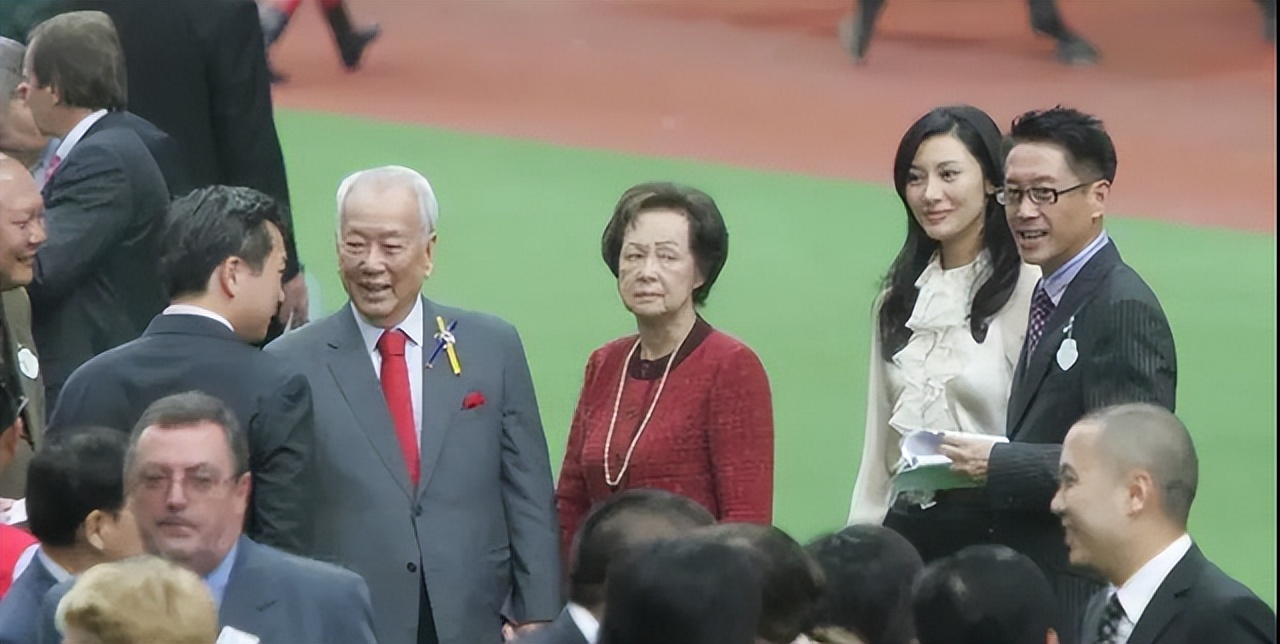 人前是巨星，人后是保姆？这6位明星，不被婆婆认可