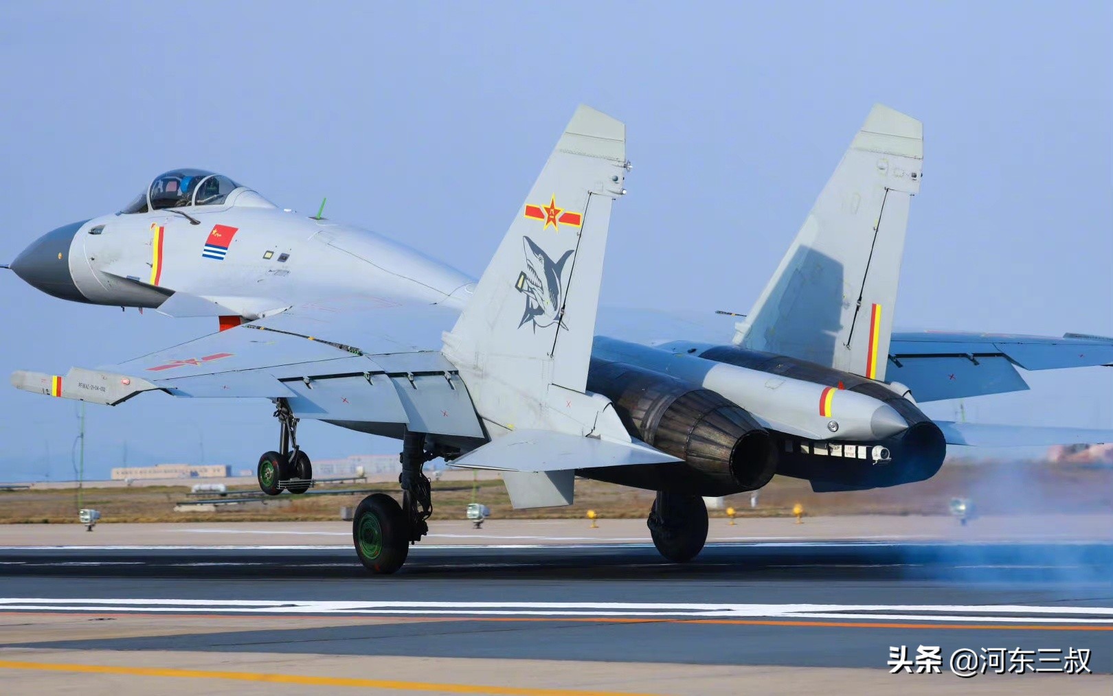 ���Գ��ʽ𣬵���֦ɢҶ�����FC31����ӥ������15���ճ�����