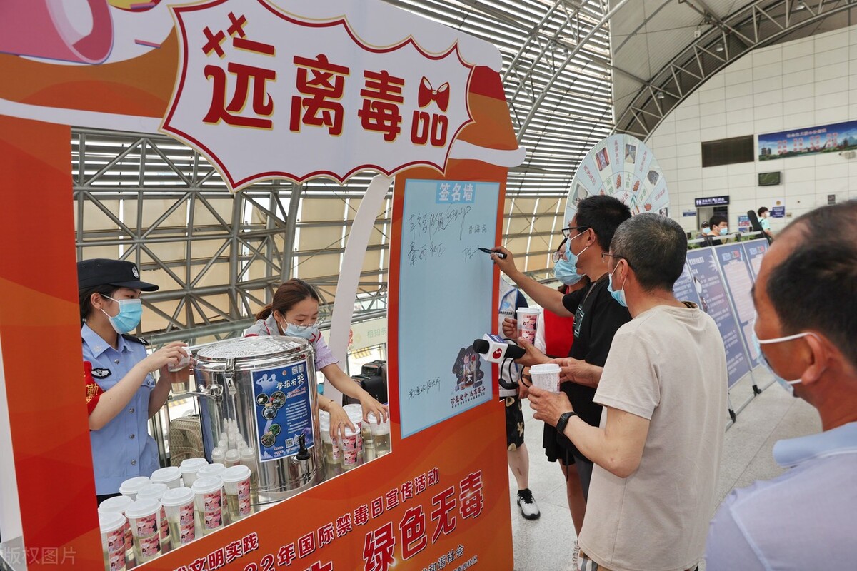 武汉贩卖毒品罪a href=//lawyer.110.com/lawyer/find/律师/a成功辩护案例