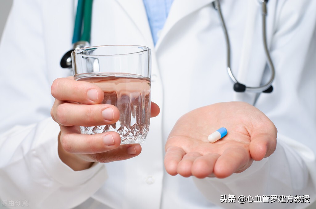 做颈动脉超声检查发现有斑块，该怎么办？如何预防？