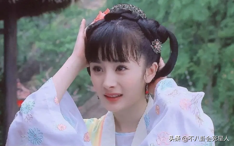 扁头，大头，秃头，这8位女星貌美如花，却“输”在了头上