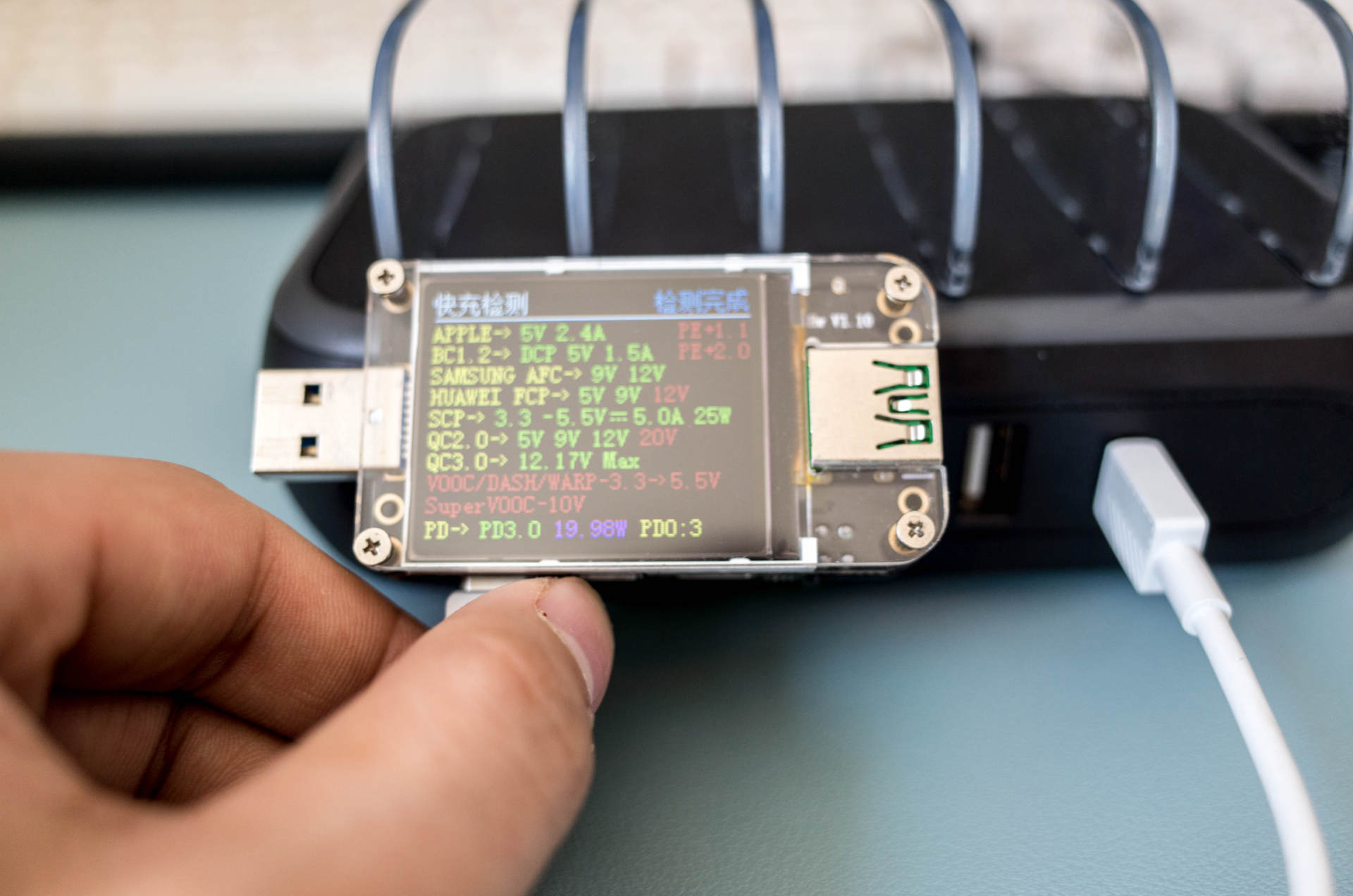 解决多设备充电难题：Orico充电器巴士