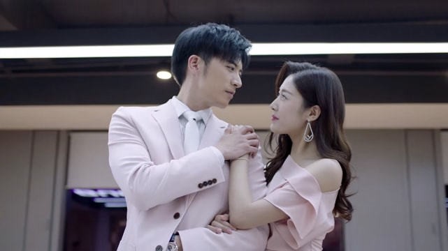 资源到位，演技稀碎，这5位男艺人演了个寂寞