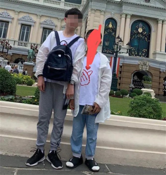 2020年，江苏17岁少年跳河自杀，生前留下遗书：是班主任逼死了我