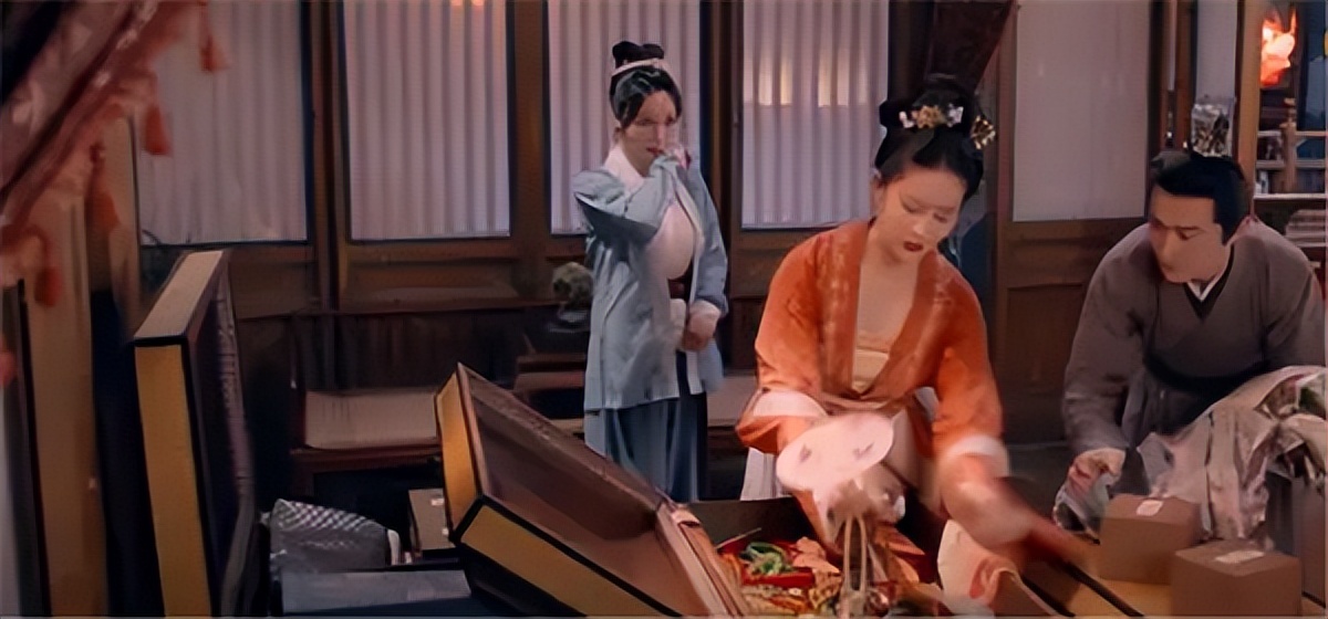 《梦华录》中宋人做生意风气盛行，女子抛头露面，他们那么自由吗