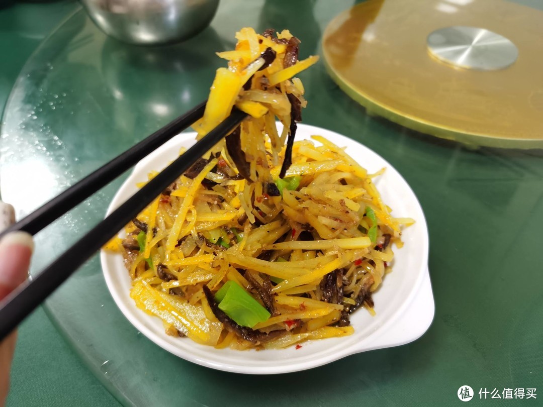 旅行就要边走边吃：舌尖上的昆明，盘点我在昆明吃到的各种美食