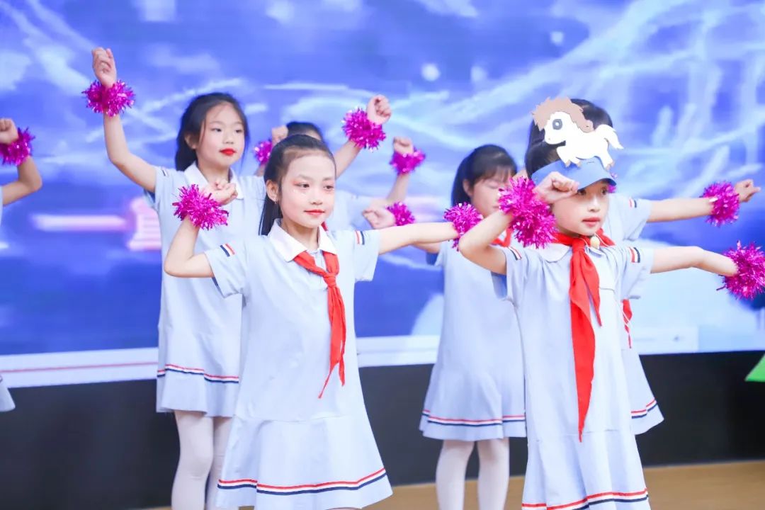 花田花绽，阅读悦心｜双流区黄甲小学举行读书节之阅读表演赛