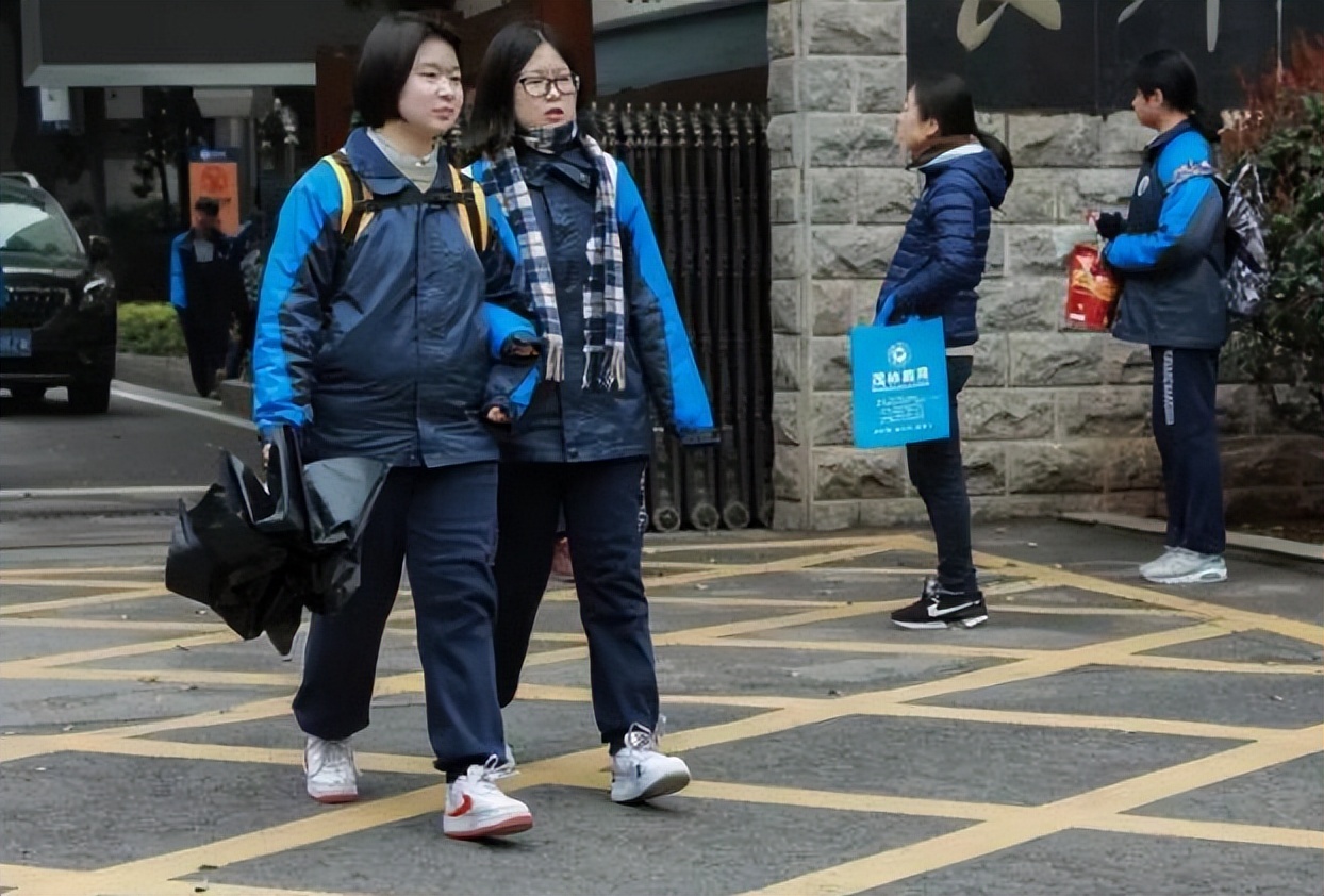 2022高校有“钱途”的专业，金融“实至名归”，会计越来越吃香