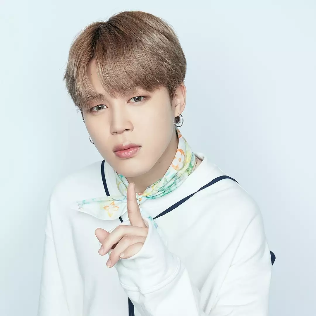 防弹少年团Jimin和两位女团成员有特别交情?