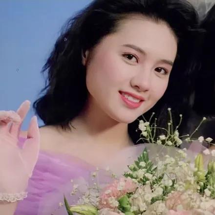 李丽珍：气质唯美，温婉迷人，魅力十足