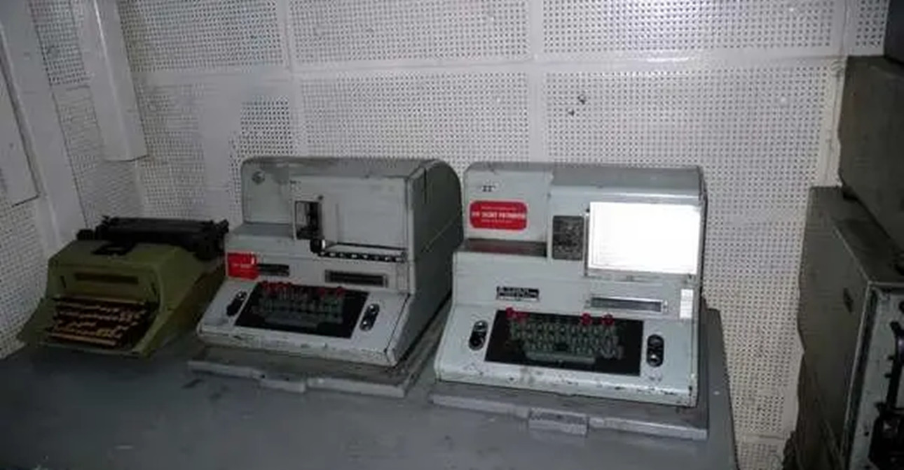 朝鲜扣押美国舰船，美军出动百架战机进逼，最后为何却选择道歉