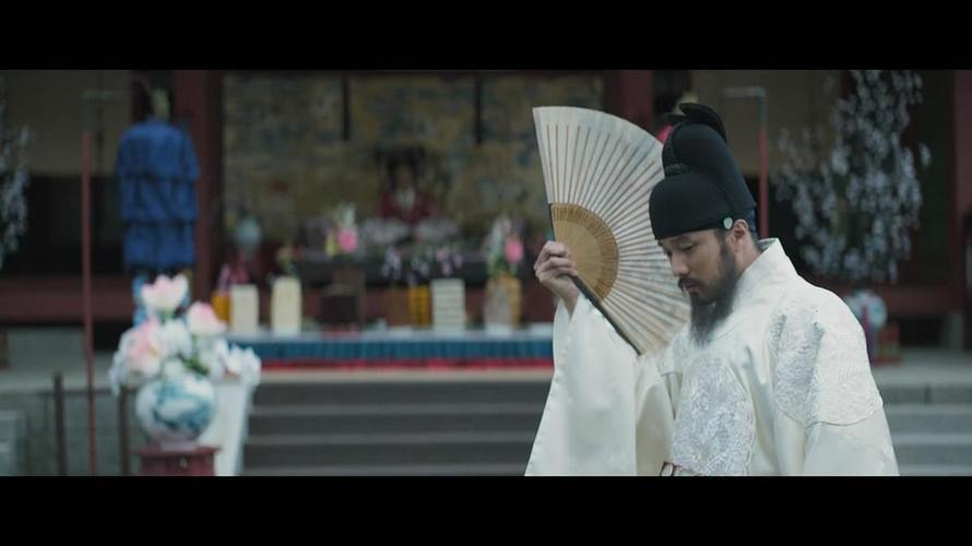 豆瓣8.5分的韩国电影《思悼》，儿子被父亲关进米柜8天而亡的故事