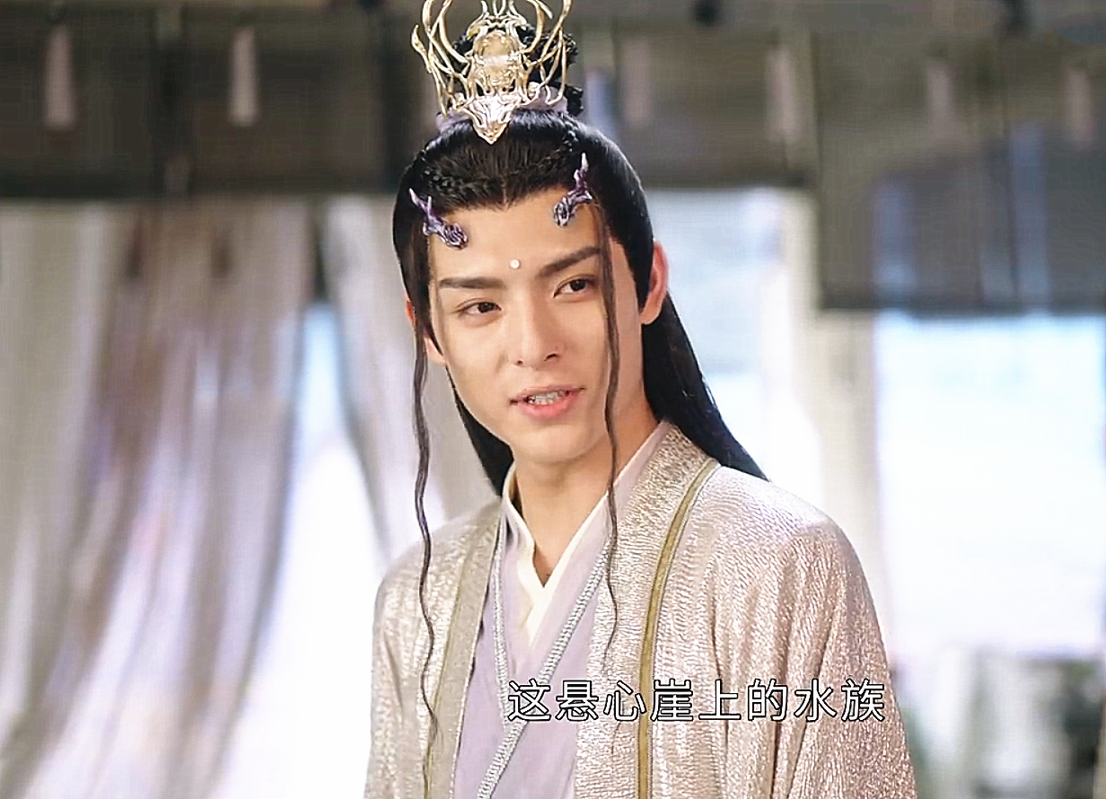 ��������м��ӦԨ��һ������ߣ������յ�һ����Զѷ��ӦԨ����ī