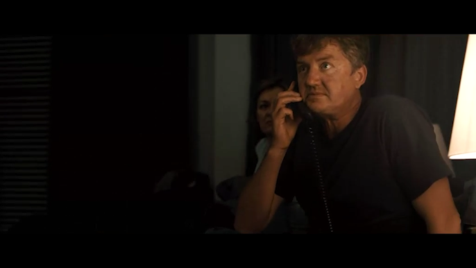 让人肾上腺飙升的电影，全程高能炸裂，将人性的肮脏扒的一丝不剩