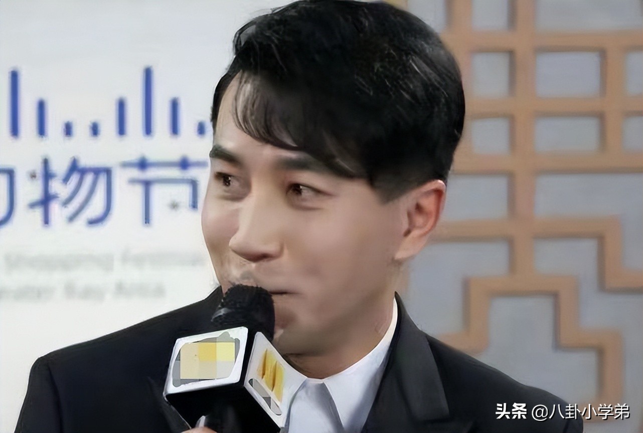 “冻龄男神”都是假的！脸肿僵硬、笑不出来，不服老是真的不行