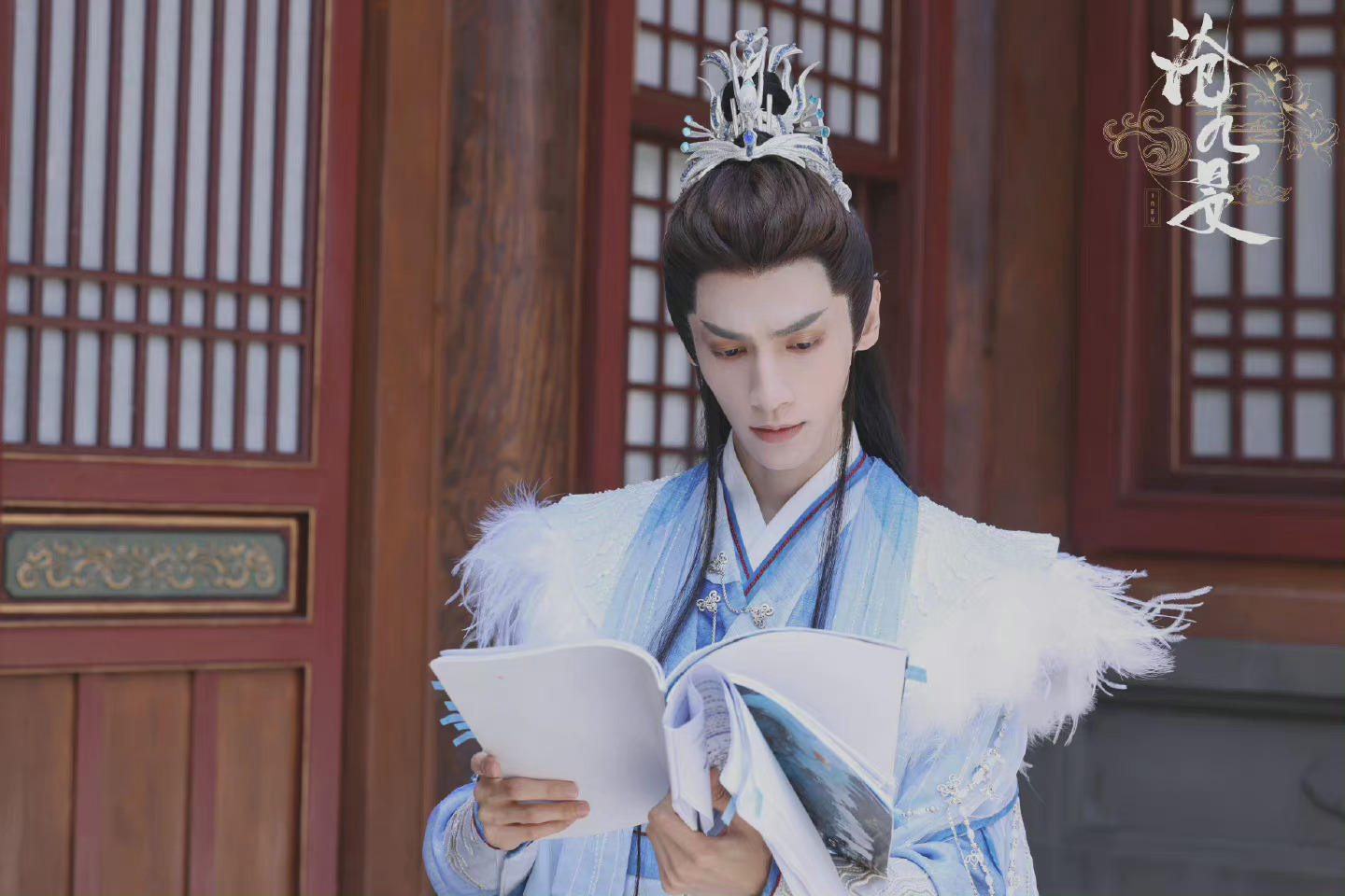 “龙须刘海”不要轻易尝试！有人仙气十足，有人酷似蟑螂精