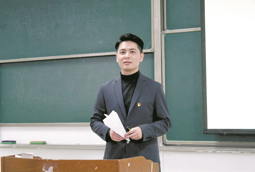 教育局迎来新规：有五类人无法报考教师资格证，你符合要求吗？