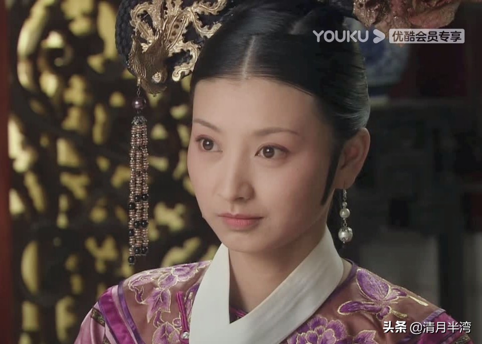 颜值高也不一定驾驭得了旗头装，能上清宫美人榜的，我只服这10位