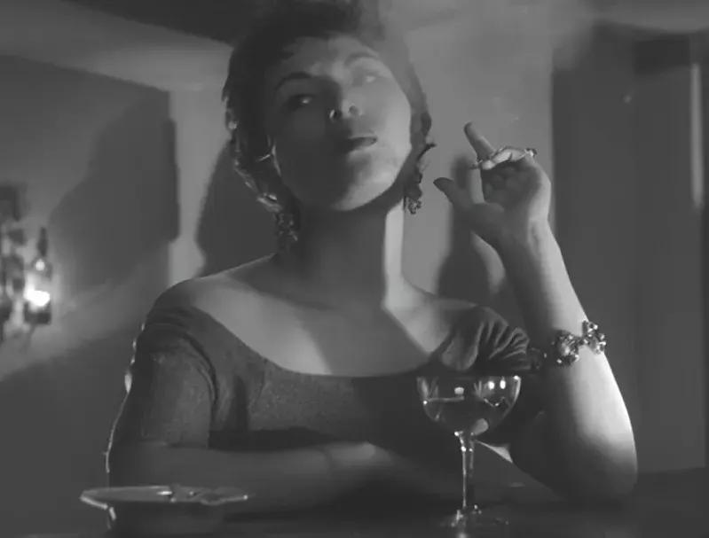 世界电影（0128）日本电影《正是为了爱》（1955）剧照欣赏