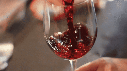 过年要喝好酒，5种性价比高的国产葡萄酒，适合过年待客送礼