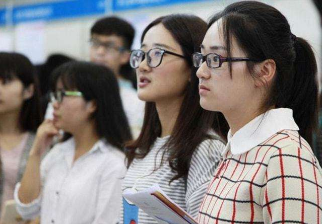 吃亏后才恍然大悟，民办本科和公办专科差距明显，文凭只是其一