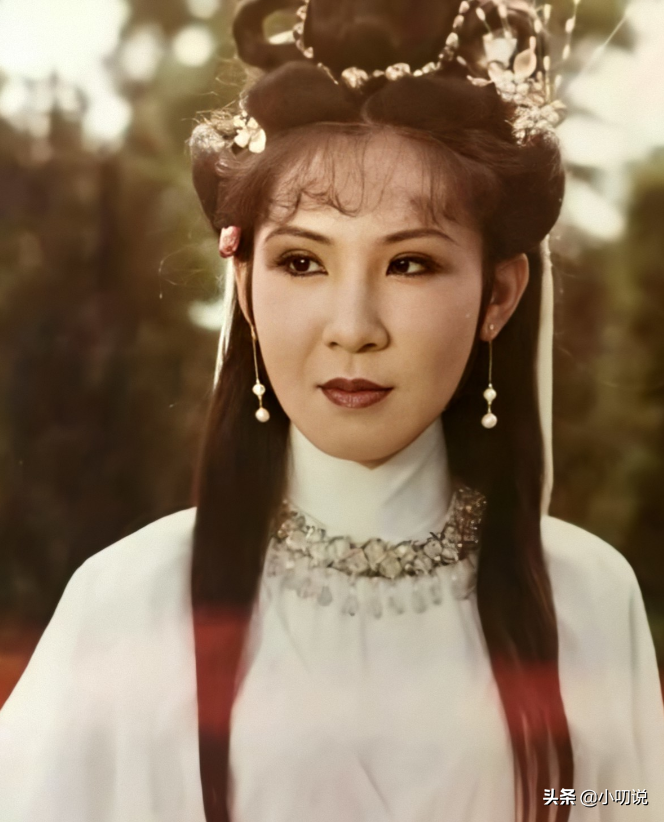 杨钧钧：焦恩俊口中的“傻丫头”，带资进组演女主，没长相遭嘲笑