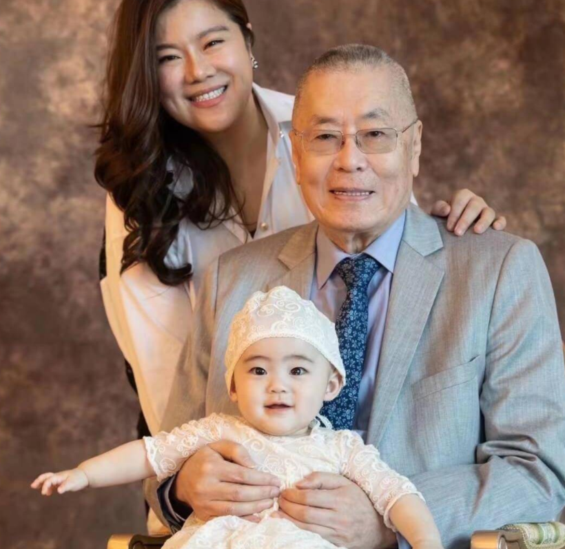 刘诗昆：两婚两离，76岁娶爱徒为妻，81岁喜迎三胎