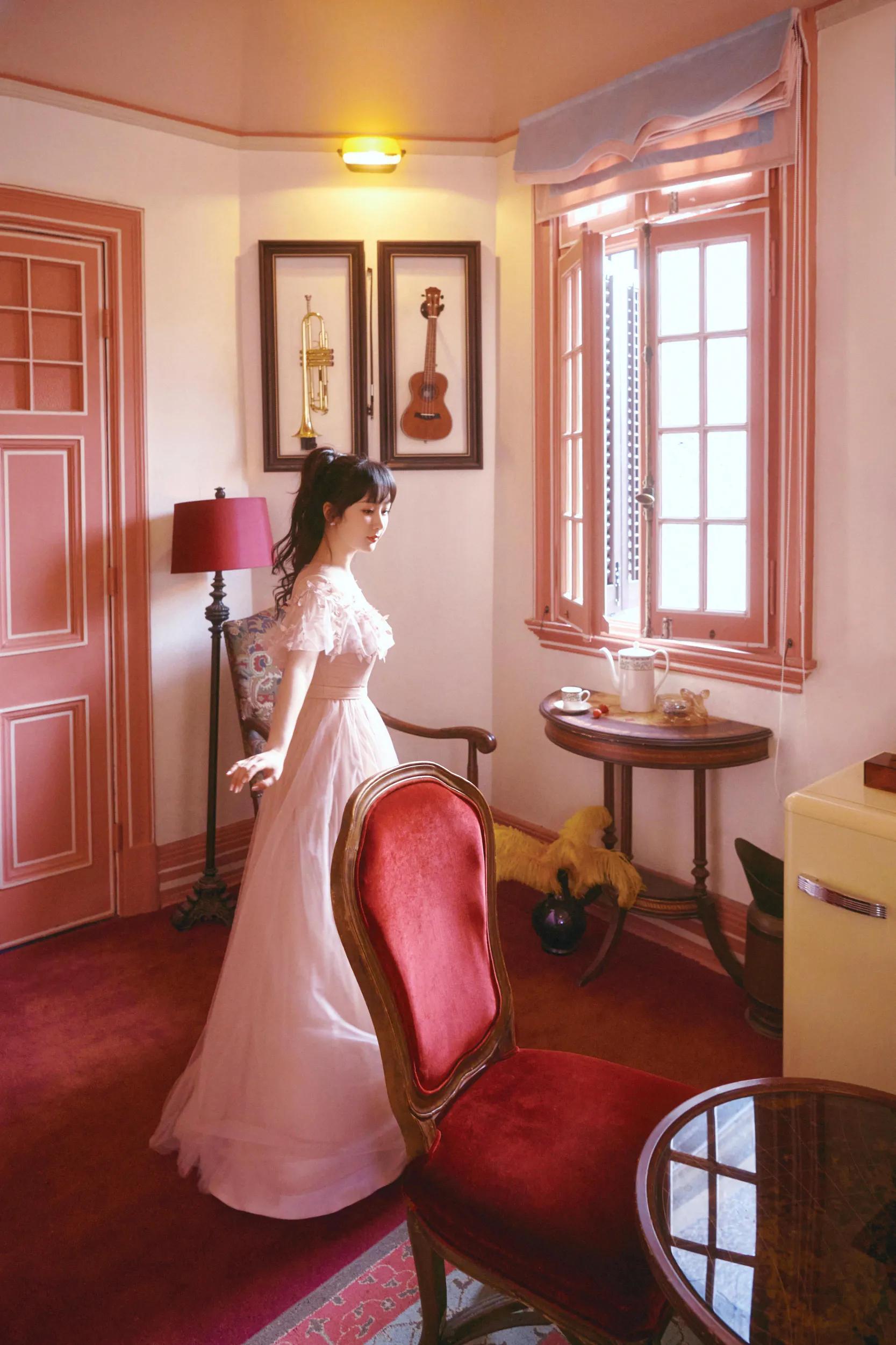 “国民闺女”关晓彤、杨紫，你更喜欢谁，超级大片合集欣赏