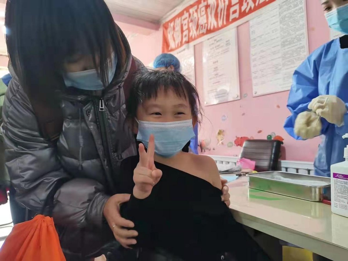 【我为群众办实事】阿城区教育局组织3至6周岁幼儿接种新冠疫苗
