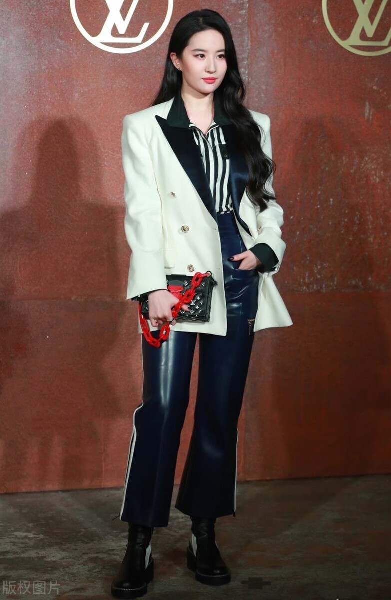 高颜值人类刘亦菲