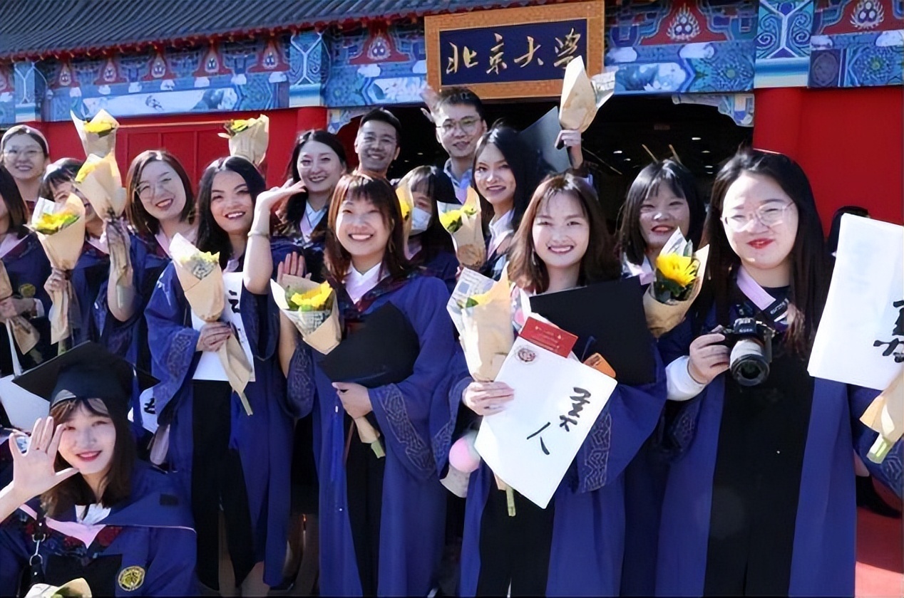 2022年QS亚洲大学排名出炉，北大反超清华，南大和武大表现出色