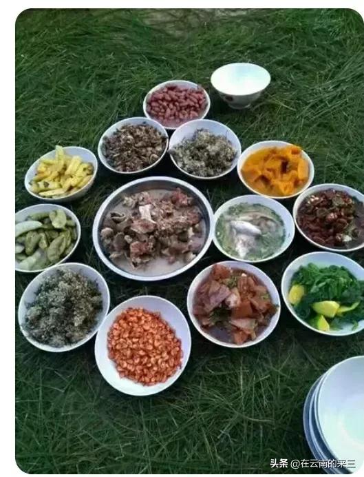 距离2022年过年还有64天