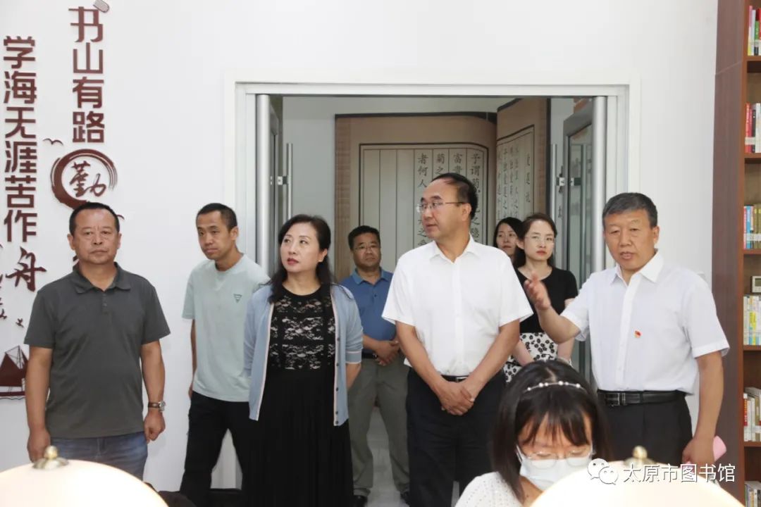 最新打卡地 | 太图城市书房赛马场党群中心馆于7月12日正式开馆