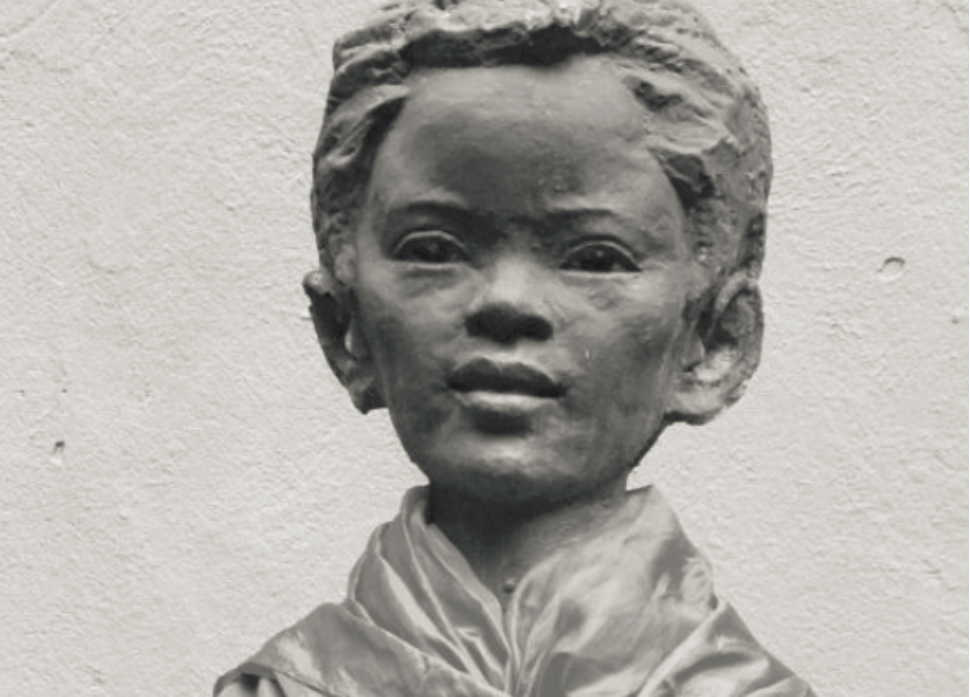 中国最小的烈士:8个月大入狱,8岁牺牲,收到最贵的礼物是铅笔