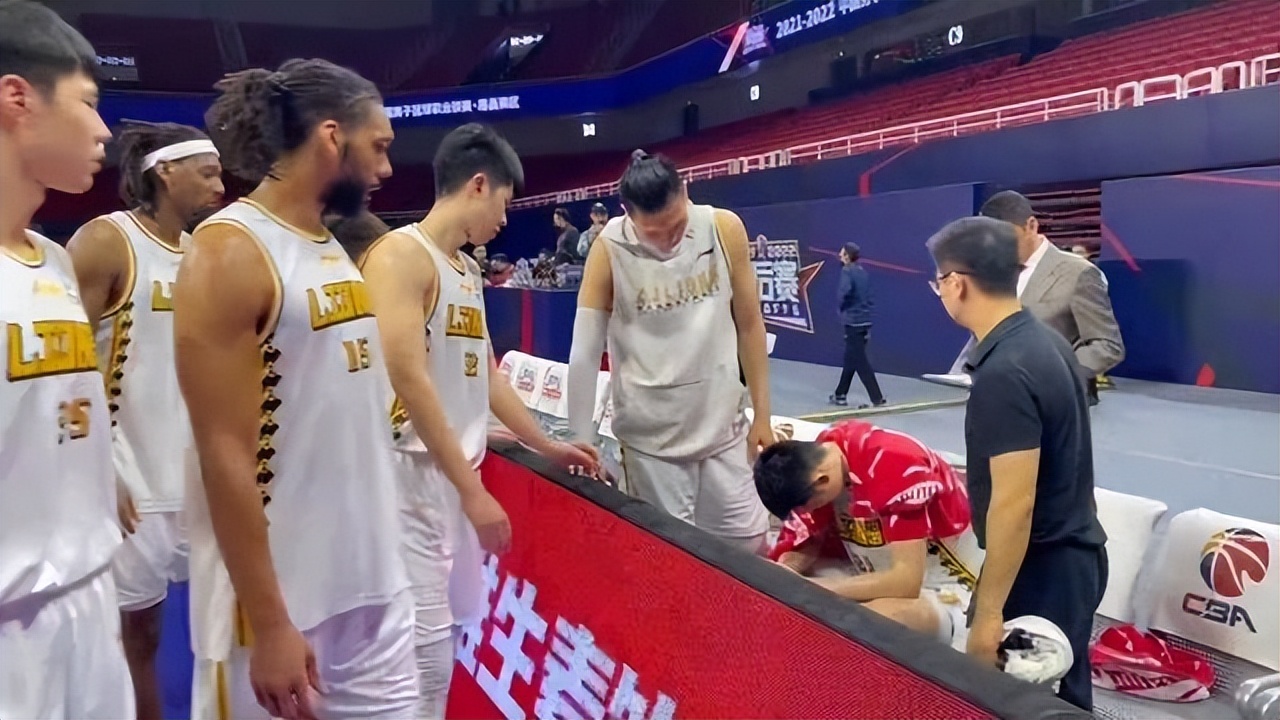 区俊炫为什么打不了nba(李洪庆谈张镇麟去NBA的前途，区俊炫进国家队，广厦放弃奥卡福)