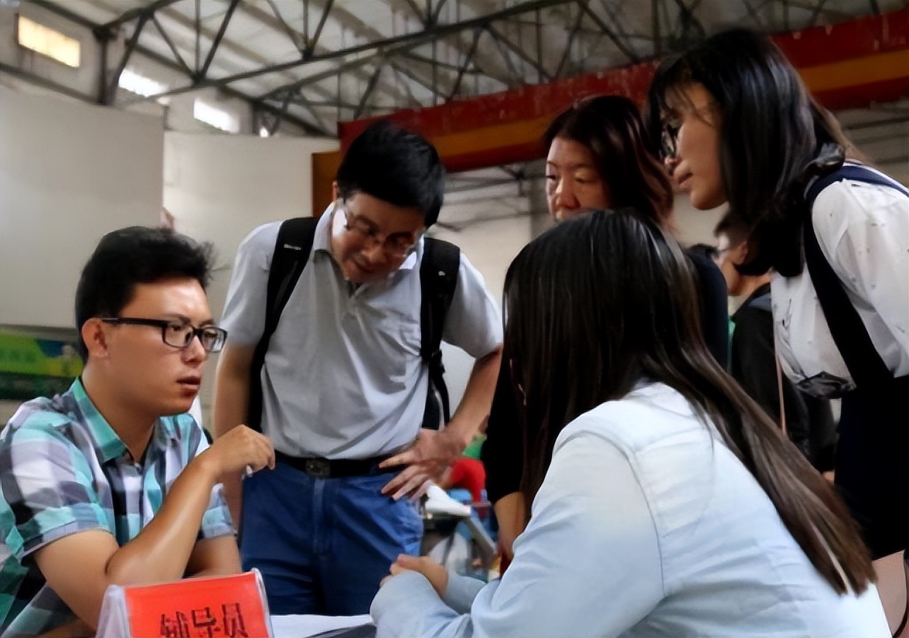 录取分数不高的3所轨道交通类大学，就业前景好，适合中等生选择