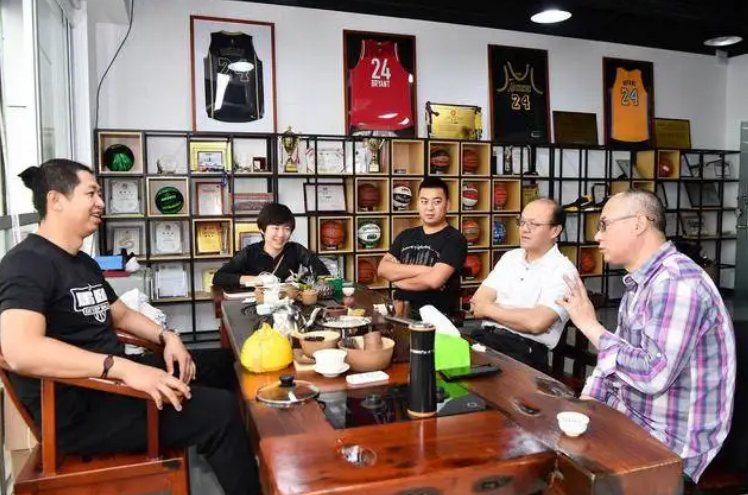 一次性拿不出10万元的中国家庭多吗？