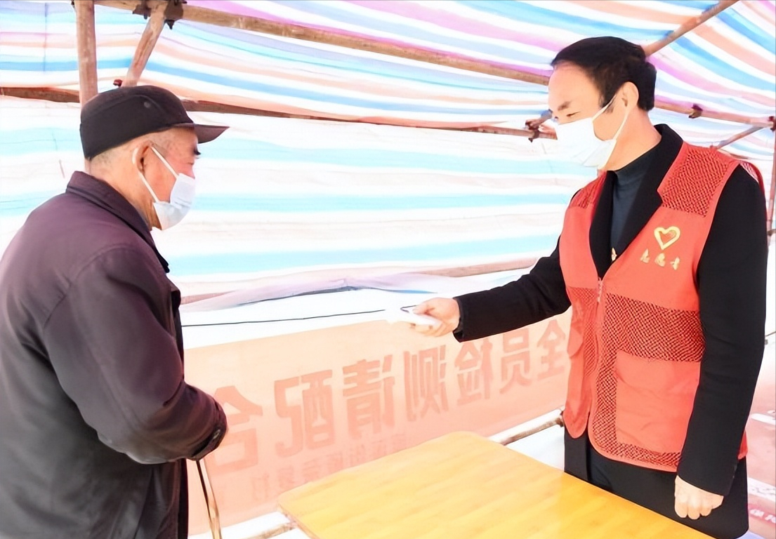 南京市高淳区淳溪街道下沉干部作表率，战“疫”一线显担当